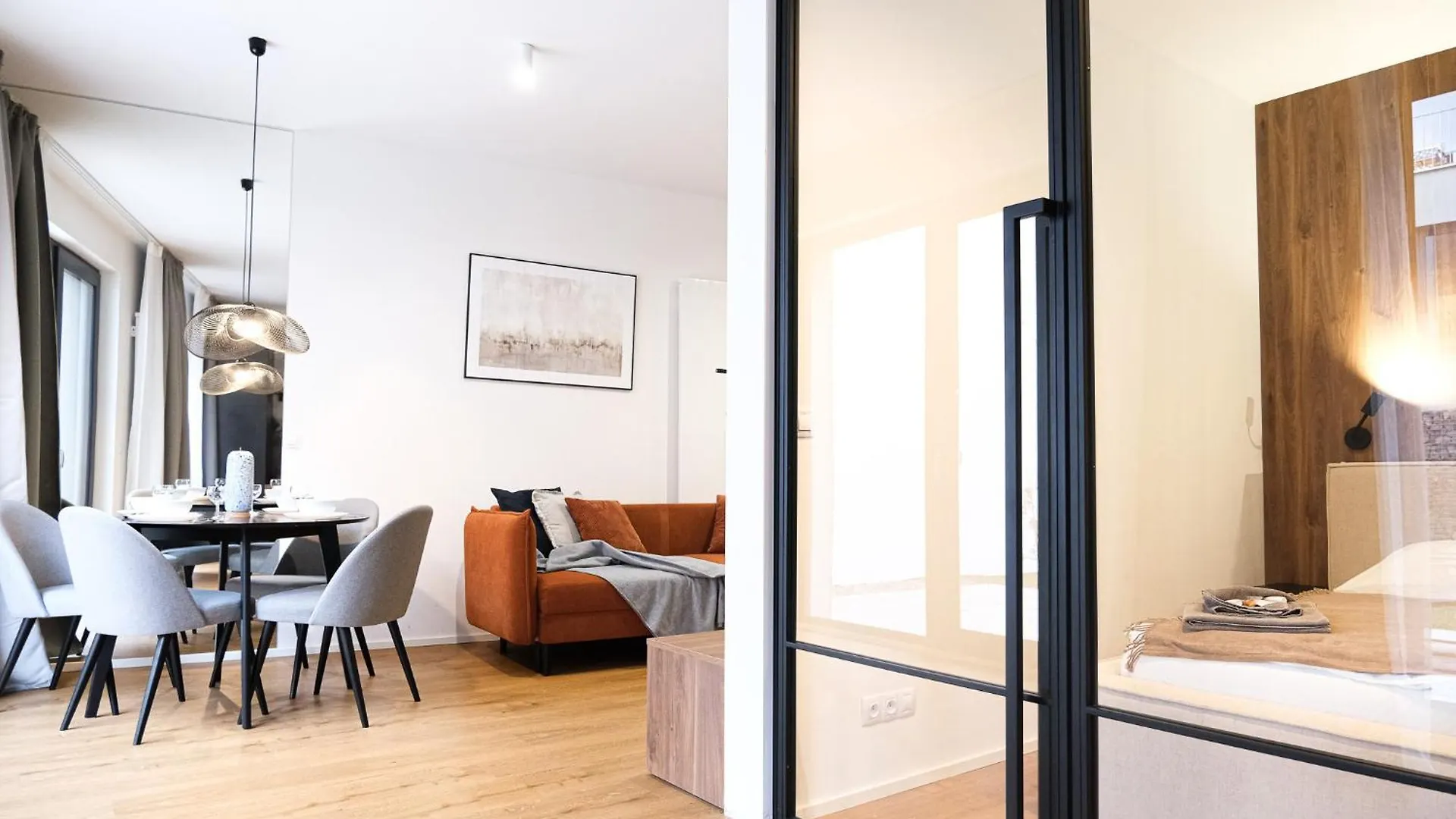 Scandinavian - Private Garden Apt Πράγα